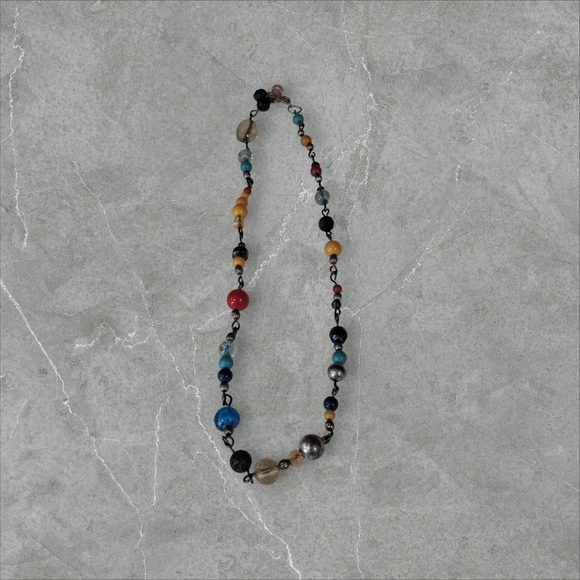 Vintage Red and Blue Beaded Necklace - Picture 2 of 7